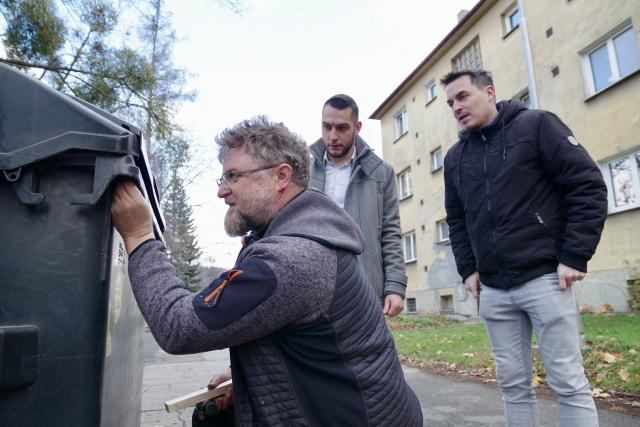 Obce začínají vážit popelnice, první bude Třinec, následuje Milíkov